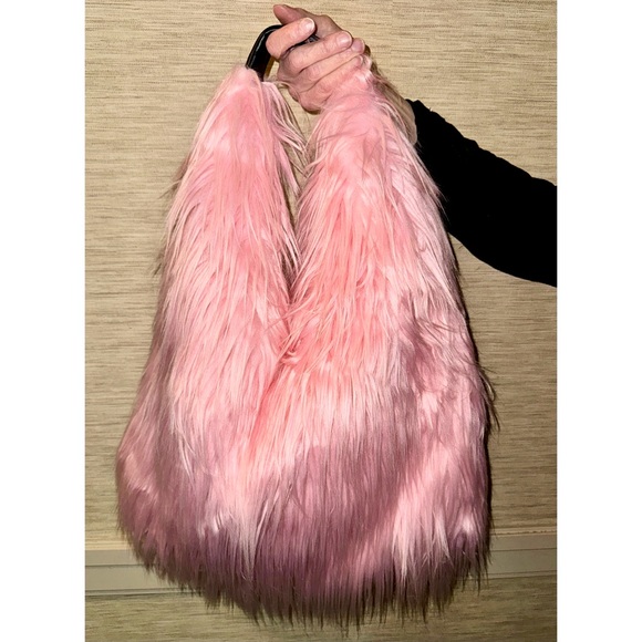 New! X-Large light Pink Hobo Bag Mod 60's style Furry Fluffy - Picture 2 of 4
